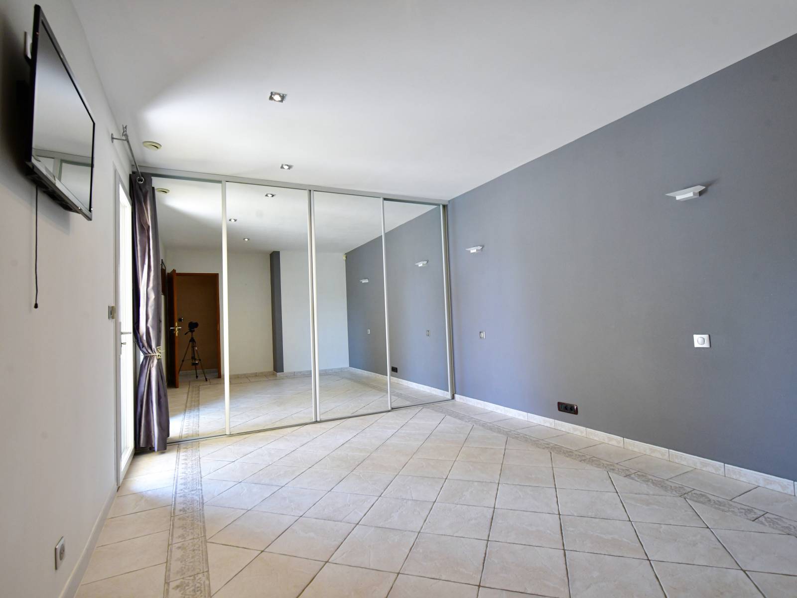 ORLIENAS9.jpg